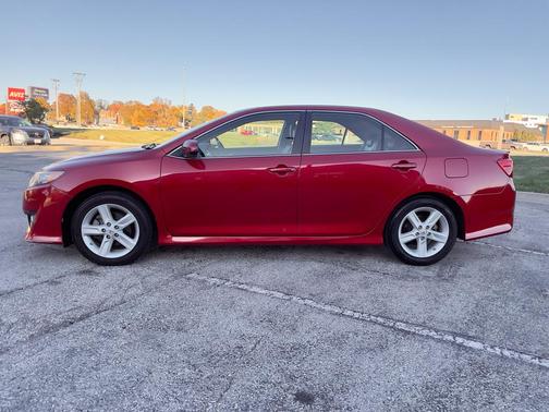2014 Toyota Camry SE