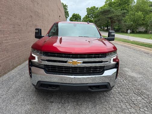 Red 2021 Chevrolet Silverado 1500 LT