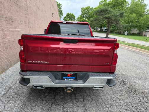 Red 2021 Chevrolet Silverado 1500 LT
