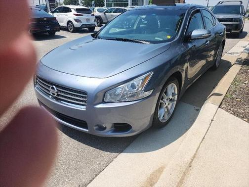2010 Nissan Maxima SV