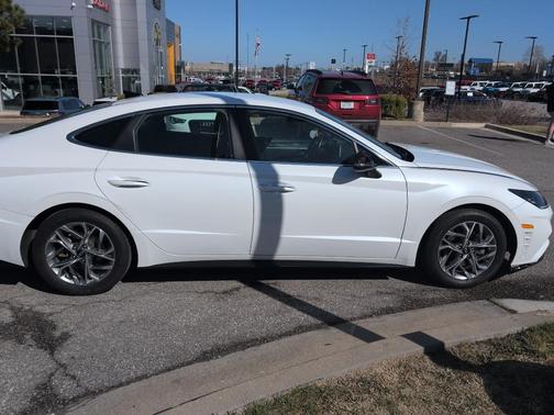 2020 Hyundai SONATA SEL