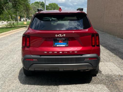 Passion Red Tintcoat 2022 Kia Sorento S