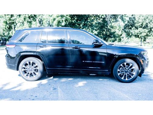 2024 Jeep Grand Cherokee 4xe Overland