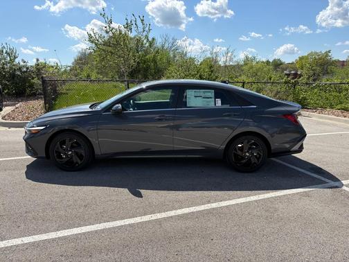 Ecotronic Gray 2026 Hyundai ELANTRA Sport