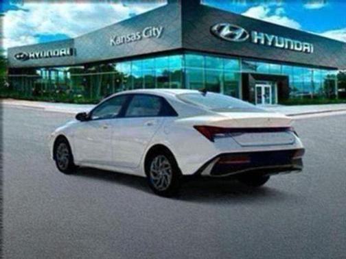 2025 Hyundai ELANTRA HEV Blue