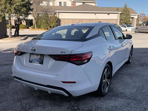 2022 Nissan Sentra SV