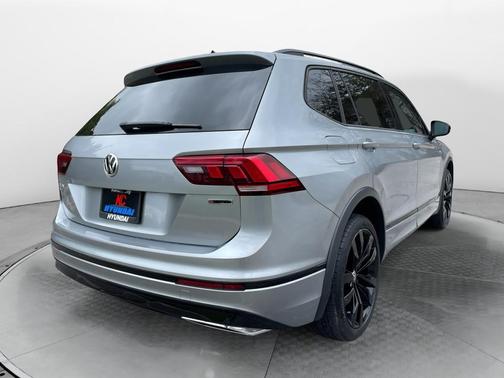 2021 Volkswagen Tiguan 2.0T SE R-Line Black 4MOTION