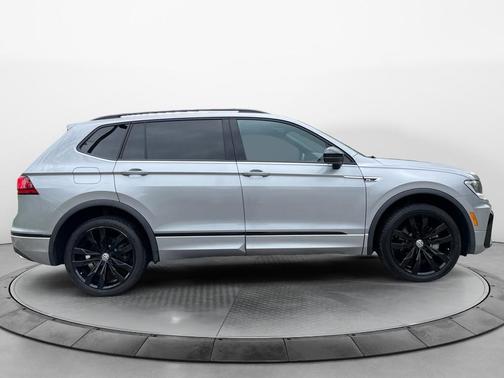 2021 Volkswagen Tiguan 2.0T SE R-Line Black 4MOTION