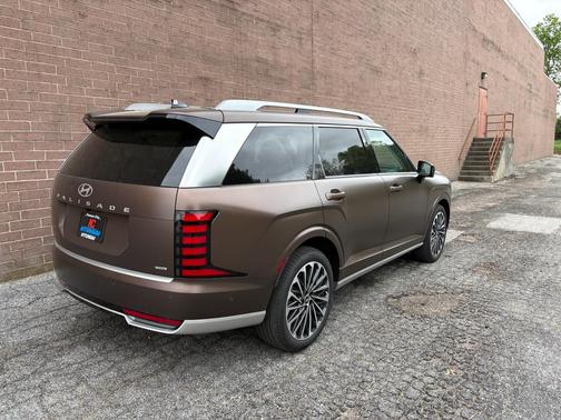 Earthy Brass Matte 2026 Hyundai PALISADE Calligraphy