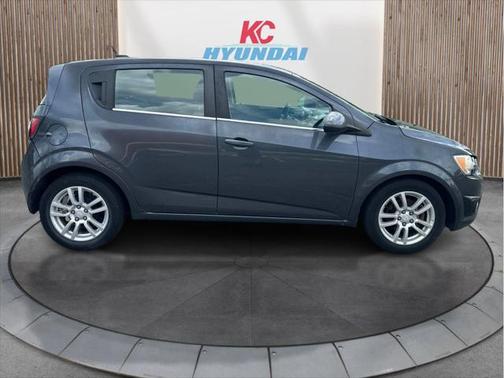 2012 Chevrolet Sonic 2LT