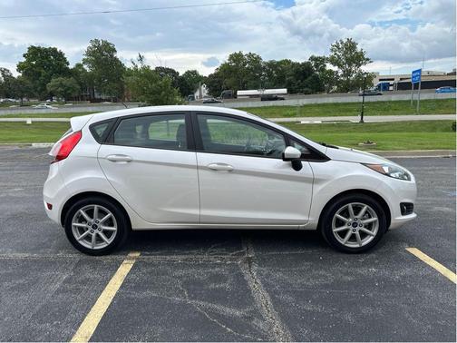 2017 Ford Fiesta SE