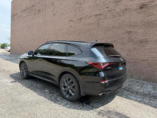 Majestic Black Pearl 2022 Acura MDX A-Spec Package