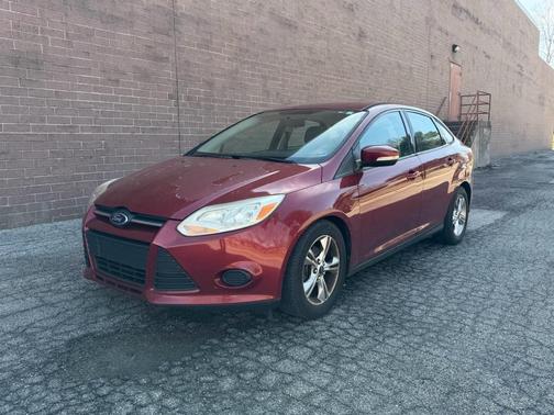 RUBY RED TINTED CLEARCOAT 2014 Ford Focus SE