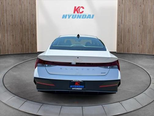 2025 Hyundai ELANTRA HEV Blue