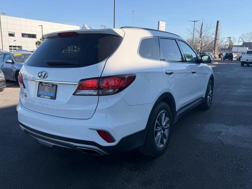 2019 Hyundai Santa Fe XL SE