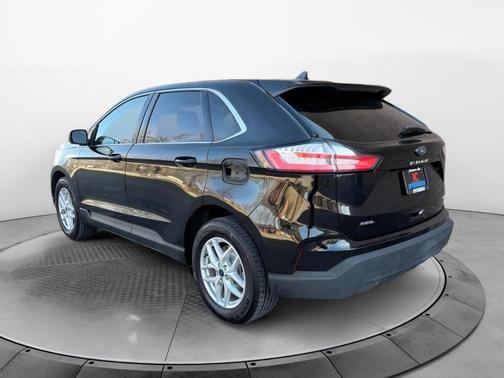 AGATE BLACK METALLIC 2022 Ford Edge SEL