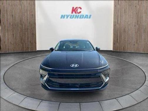 2025 Hyundai SONATA Hybrid SE