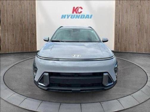 2025 Hyundai KONA SEL Convenience