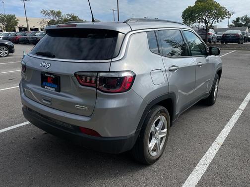 2023 Jeep Compass Latitude