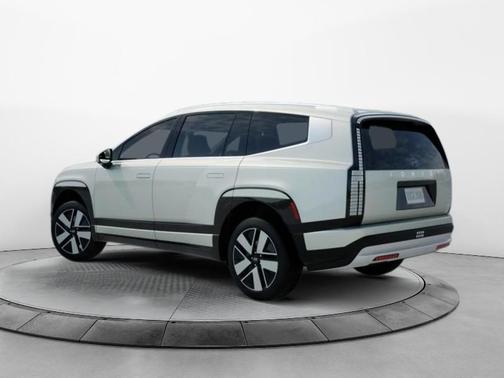 2026 Hyundai IONIQ 9 SEL