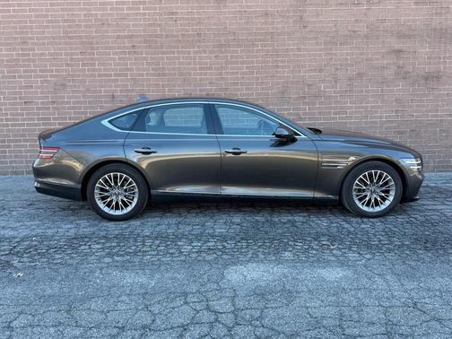 2023 Genesis G80 2.5T AWD