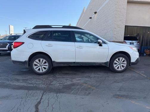 2016 Subaru Outback 2.5i Premium