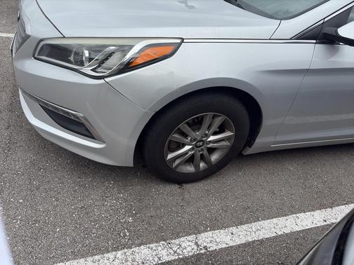 Symphony Silver 2015 Hyundai SONATA SE