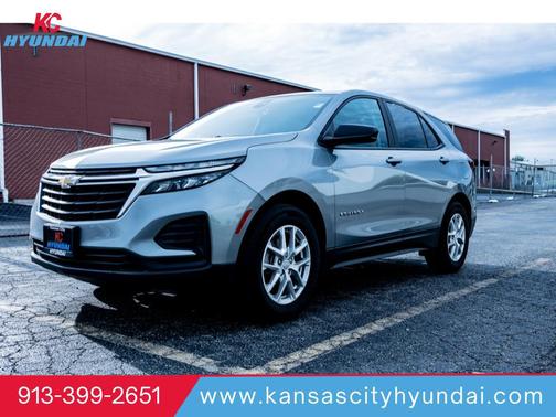 2023 Chevrolet Equinox LS