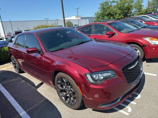 2019 Chrysler 300 S