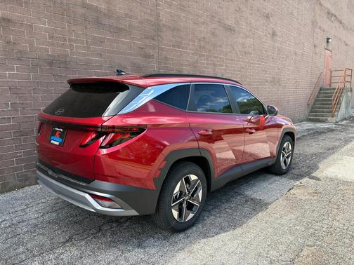 Ultimate Red 2026 Hyundai TUCSON SEL
