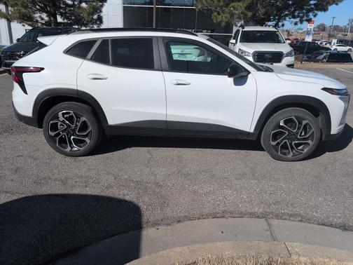 2025 Chevrolet Trax FWD 2RS