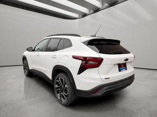 2025 Chevrolet Trax FWD 2RS