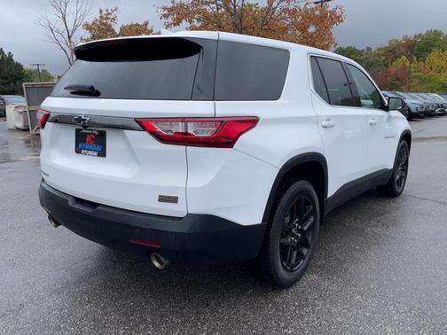 2021 Chevrolet Traverse LS