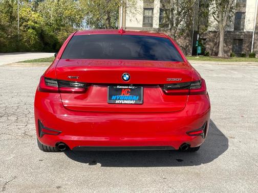 2021 BMW 330 xDrive