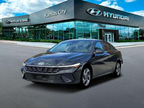 Abyss Black 2026 Hyundai ELANTRA Limited