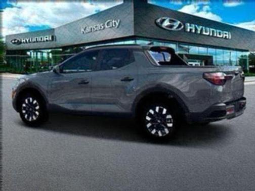 2025 Hyundai SANTA CRUZ SEL Activity