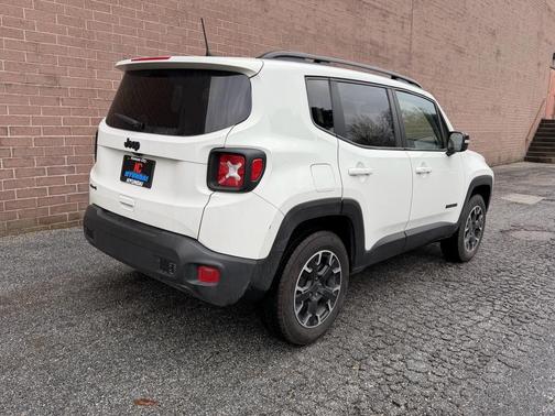 2023 Jeep Renegade Upland
