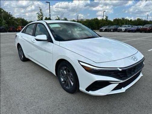 2025 Hyundai ELANTRA HEV Blue