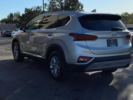 2019 Hyundai SANTA FE SEL 2.4