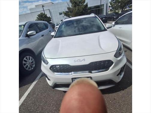 2022 Kia Niro LXS