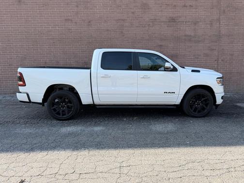 Bright White 2024 RAM 1500 Sport