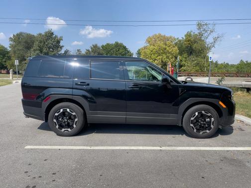 2025 Hyundai SANTA FE SE