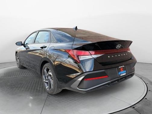 2025 Hyundai ELANTRA Sport