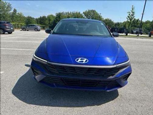 2025 Hyundai ELANTRA HEV SEL Sport