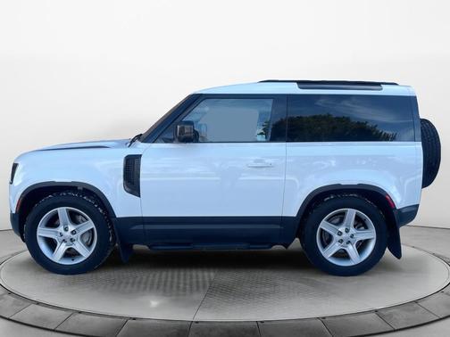 2023 Land Rover Defender 90 SE