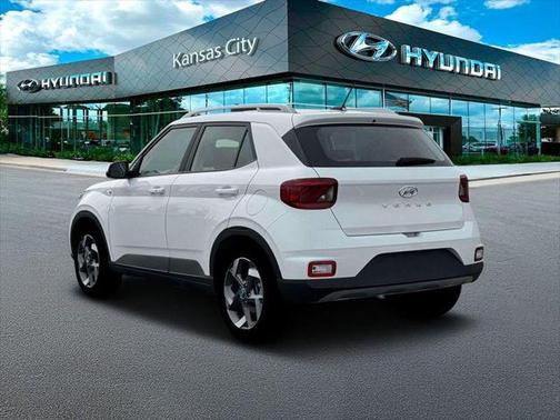 Lunar White 2026 Hyundai VENUE SEL