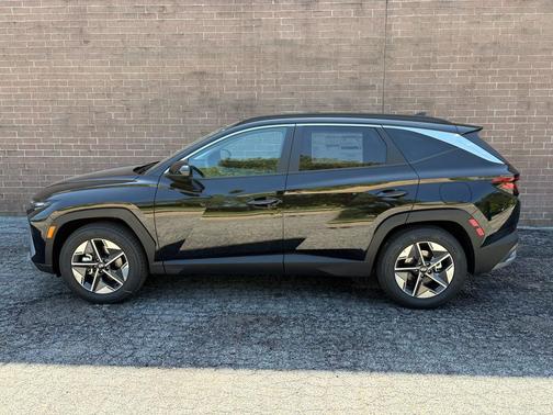 Phantom Black 2026 Hyundai TUCSON SEL