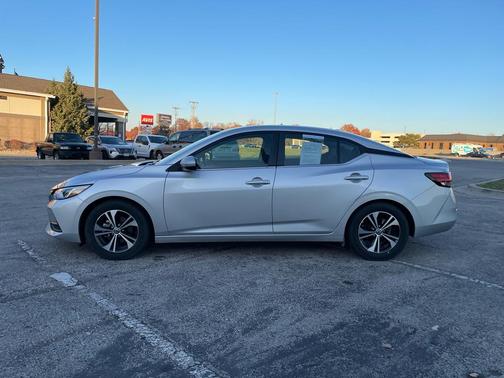2023 Nissan Sentra SV