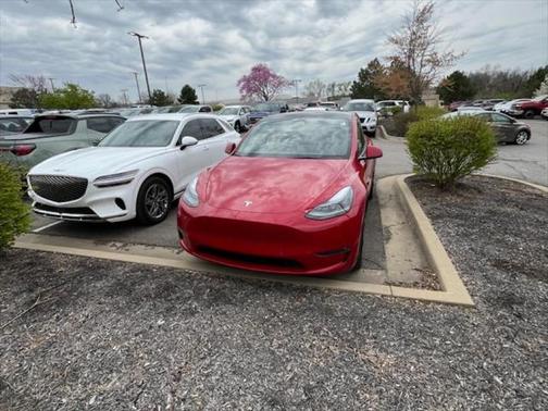 2023 Tesla Model Y Long Range Dual Motor All-Wheel Drive