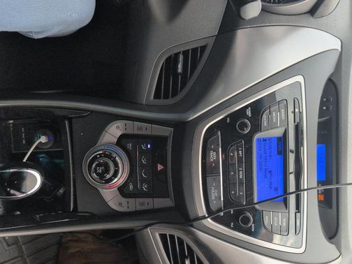 Atlantic Blue 2013 Hyundai ELANTRA Limited